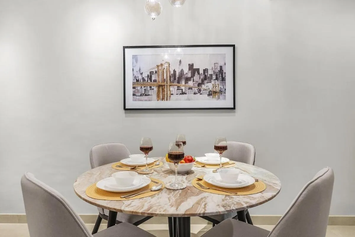 Apartment First Class 1Br Downtown Lively Getaway Dubai United Arab Emirates